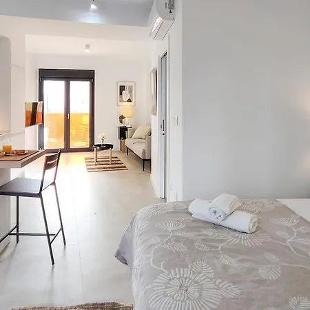 Charming Studio In Center By Sharingco. Daire Málaga